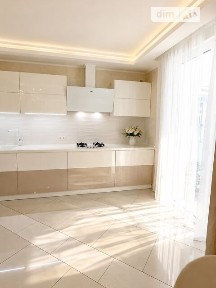 Продаж комерційного приміщення на вул. Миколи Ващука, площа 93 кв. м • ID 34901942