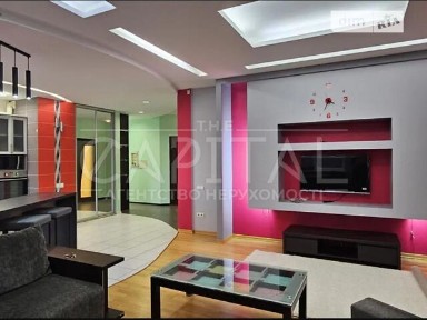 Продаж 3к квартири 104 кв. м на вул. пр-т Володимира Івасюка 4А • ID 34901948
