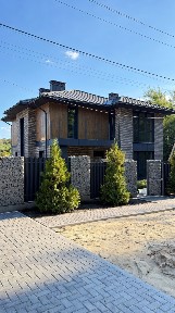 Сучасний будинок 214 м2 у Рославичах, тепле УКРИТТЯ, газ