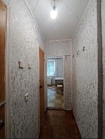 Продам 1 кімнатну квартиру на Рожевій