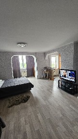 Нова квартира в центрі міста біля військової частини!