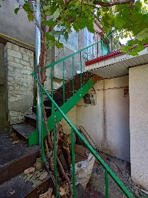 Сдам 1-ком. квартиру со всеми удобствами в районе Одесса -поездная (Рекордная, 2)