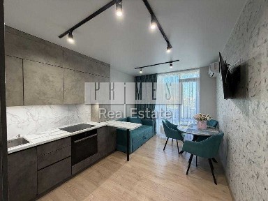 Продаж 2к квартири з ремонтом, ЖК «Метрополіс», вул. Заболотного Академіка, 1