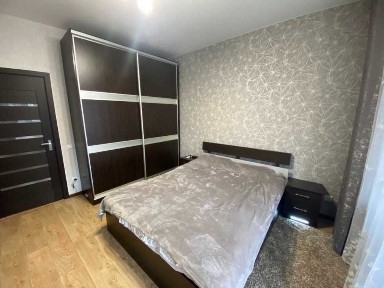 2к-квартира біля парку Перемоги, стиль, якість та ідеальне розташування