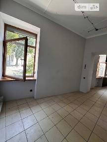 Здається комерційне приміщення на вул. Пекарська, площа 45 кв. м • ID 34909125