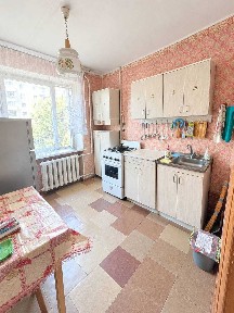Продам 3 кімнатну квартиру пос. Слобожанське (Ювілейне).