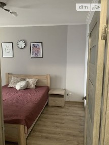 Довготривала оренда 1к квартири на вул. Вишняківська 4 • ID 34894993