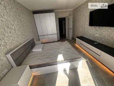 Довготривала оренда 1к квартири на вул. Набережна Перемоги 40 • ID 34890421