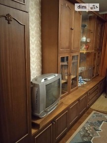Довготривала оренда 2к квартири на вул. Райдужна 33 • ID 34890288