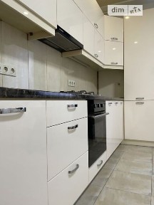 Довготривала оренда 2к квартири на вул. Набережна Перемоги 62А • ID 34890135