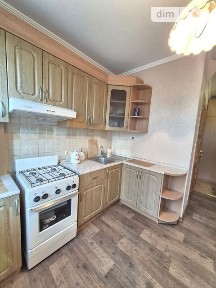 Захарівська вулиця, мікрорайон Куренівка, район Подільський, Київ, вул. Захарівська 2 34889697