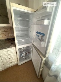 Бориса Гмирі вулиця, мікрорайон Осокорки, район Дарницький, Київ, метро Позняки, вул. Бориса Гмирі 3 34888088