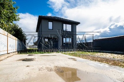 Продаж будинку Нові Петрівці Будинок 134 м² 7,5 соток Без ремонту Біля Києва Двоповерховий