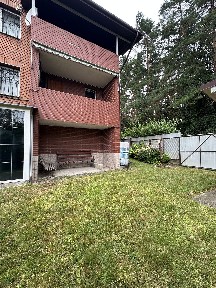 Продаж 2 поверхового будинку з ділянкою на 13 соток, 120 кв. м, 4 кімнати, на вул. Хутірська 222 • ID 34912086