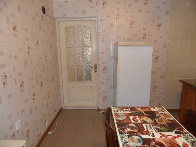 Сдаю хорошую однокомнатную квартиру (частный сектор) в Октябрьском.