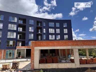 Продаж 2 кімн. квартира 85.12 м² 3/6 ц. Брюховичі, вул. Лікарська, (торг) 125000$