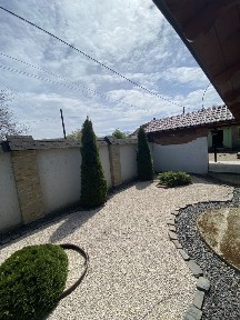 Продаж просторого будинку в с. Галабор, неподалік Берегова