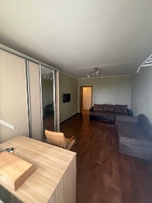 Оренда 1-кімнатної квартири 44 м², Семенівська вул., 9