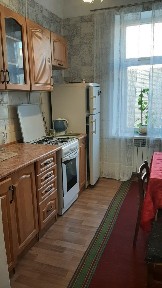 Здам в оренду 3кім. квартиру у Центрі біля Нікольского метро Майдан Конституції