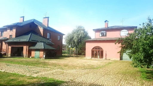 Оренда будинку 280 м²