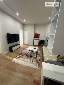 Продаж 3к квартири 68 кв. м на вул. Артилерійська 4В • ID 34912450