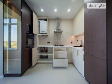 Продаж 2к квартири 62 кв. м на вул. Свято-Покровська 73Л • ID 34912385