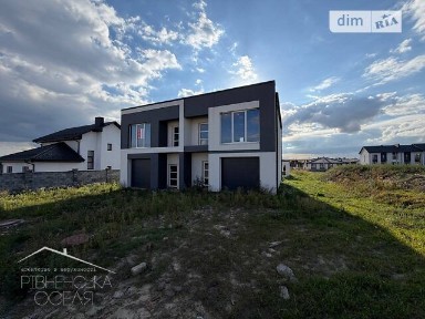 Продаж 2 поверхового дуплекса з ділянкою на 5 соток, 110 кв. м, 3 кімнати, на мас. Макарова • ID 34909760