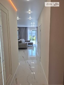 Продаж 2 поверхового будинку з ділянкою на 2 сотки, 125 кв. м, 3 кімнати, на вул. Затишний • ID 34908875