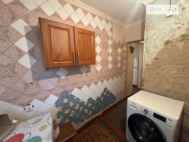 Продаж 2к квартири 48 кв. м на вул. Центральна 17 • ID 34907950
