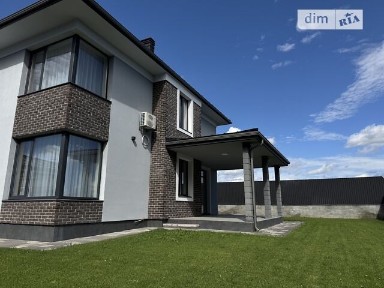 Продаж 2 поверхового будинку з ділянкою на 8 соток, 180 кв. м, 5 кімнат, на вул. Незалежності • ID 34898752