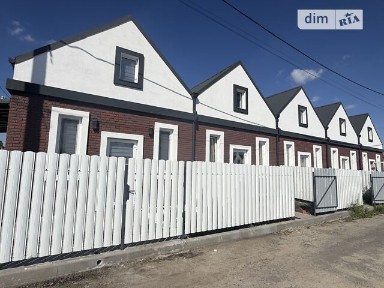 Продаж 2 поверхового таунхауса з ділянкою на 1 сотку, 44 кв. м, 1 кімната, на вул. Хутірська • ID 34898713