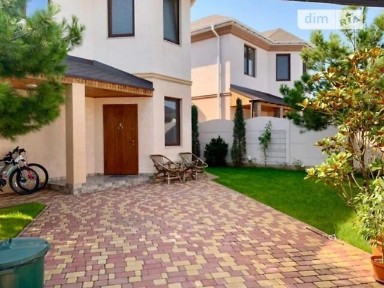 Продаж 2 поверхового будинку з ділянкою на 3 сотки, 120 кв. м, 4 кімнати, на клубничный • ID 34898353