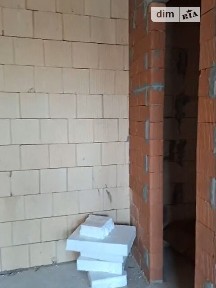 Продаж офісного приміщення 28 кв. м. на 1 поверсі на вул. Виговського 1, одноповерхова будівля • ID 34615889