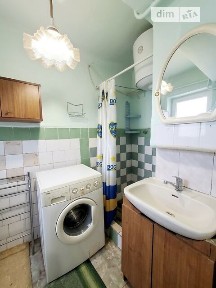 Продаж офісного приміщення 30.5 кв. м. на 1 поверсі на вул. Сіді Таль, триповерхова будівля • ID 34506234