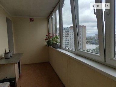 Продаж офісного приміщення 79.8 кв. м. на 16 поверсі на вул. Драгоманова 1А, багатоповерхова будівля • ID 34263700