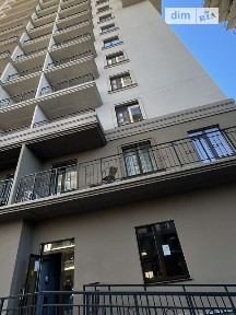 Продаж офісного приміщення 65 кв. м. на 1 поверсі на дор. Фонтанська 25 К5, багатоповерхова будівля • ID 34235105