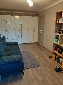 1 кімнатна на Попова. 8000 грн.