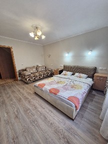 З 24.09, 1-5 людей. Майдан, Героїв Майдану, Проспект