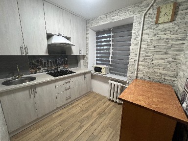 Здам 1ккв Зарічанська-Думка. Хрущ. Ремонт Меблі Техніка. 1-2 Порядн. людям