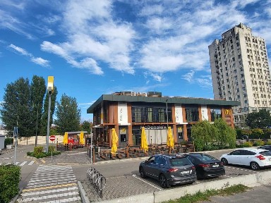 Продаж 2-кімнатної квартири 47 м², Героїв Сталінграда просп., 17