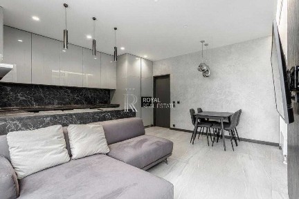 Продаж 3-кімнатна дизайнерська квартира 82 м2 ЖК Французький квартал 2 Джона Маккейна Центр Печерський район Київ
