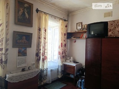 Продаж кімнати 23 кв. м на вул. Манежна • ID 34921539