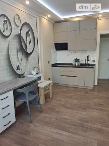 Каховська вулиця, мікрорайон Микільська Слобідка, район Дніпровський, Київ, метро Лівобережна, вул. Каховська 56 34920092