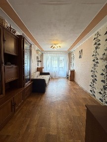 Продаж 3 кім. кв. 74 м ж/м Ломовський ( Фрунзенський) 4 поверх, автономка