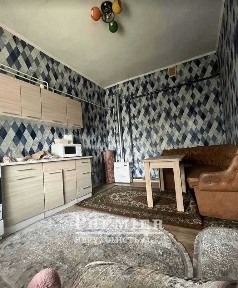 Продам 2-х ком квартиру в Центре. АГВ.