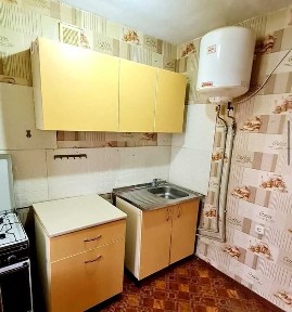 продаж 1 кімнатна квартира 3\9 цегла інгульский район, ПТЗ, вулиця КОБЕРА, гарне плановання велика лоджа