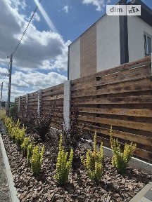 Продаж 2 поверхового таунхауса з ділянкою на 1.3 сотки, 72 кв. м, 2 кімнати, на Райдужна 7 • ID 34912085
