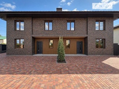 Продаж 2 поверхового дуплекса з ділянкою на 2.4 сотки, 128.3 кв. м, 4 кімнати, на вул. Зелена • ID 34911270