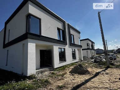 Продаж 2 поверхового дуплекса з ділянкою на 2.25 сотки, 120 кв. м, 3 кімнати, на пров. Родинний • ID 34898221