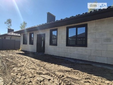 Продаж 1 поверхового будинку з ділянкою на 6 соток, 110 кв. м, 3 кімнати, на вул. Успішна 43 • ID 34898228